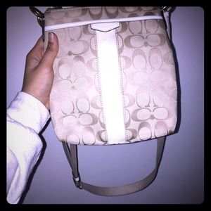 CREAM COLORED COACH PURSE